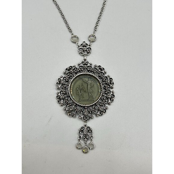 Vintage Goldette Intaglio Cameo Necklace Reverse Glass Gray Silver Tone Chain - Picture 2 of 9